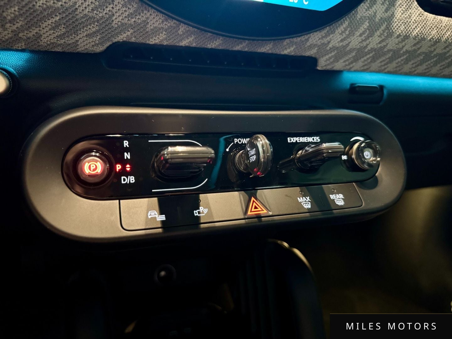 MINI Cooper 2024 — миниатюра 9