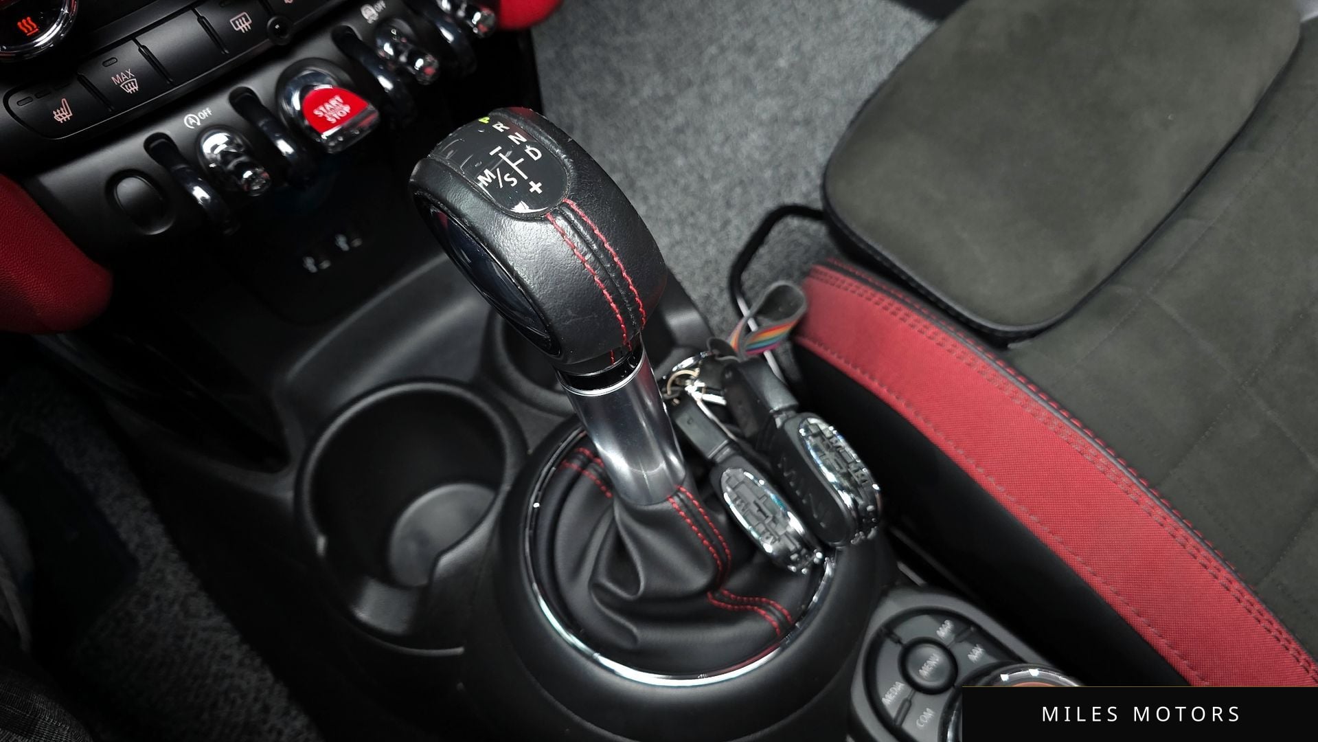 MINI Cooper Convertible 2019 — миниатюра 12