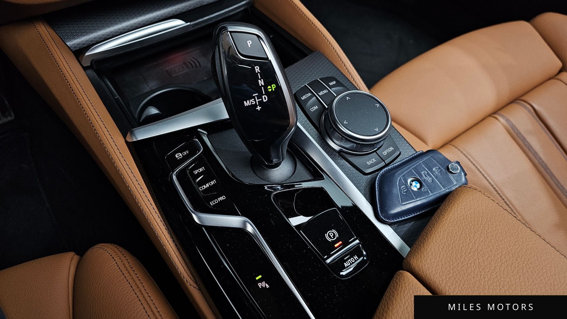 BMW 5 Series (G30) 2022 — миниатюра 12