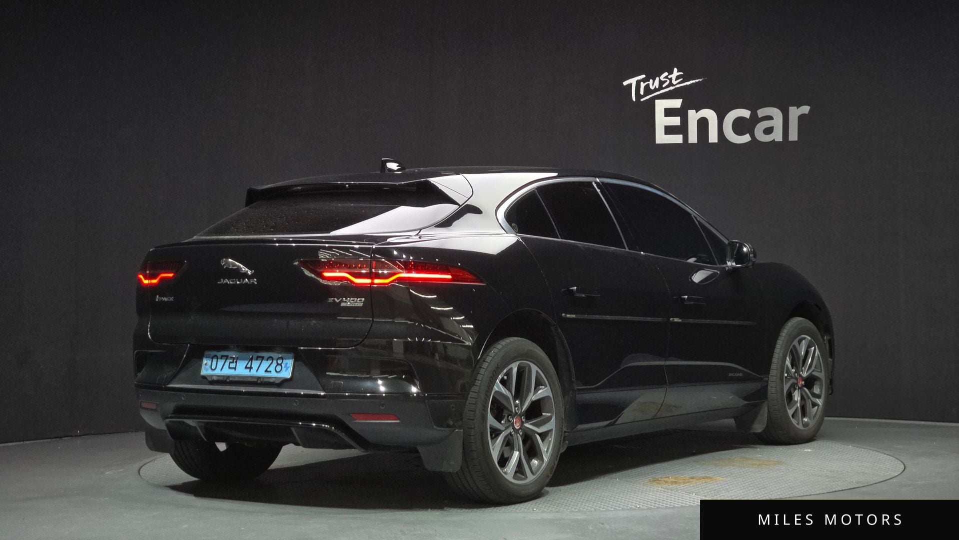 Jaguar I-PACE 2020 — миниатюра 2
