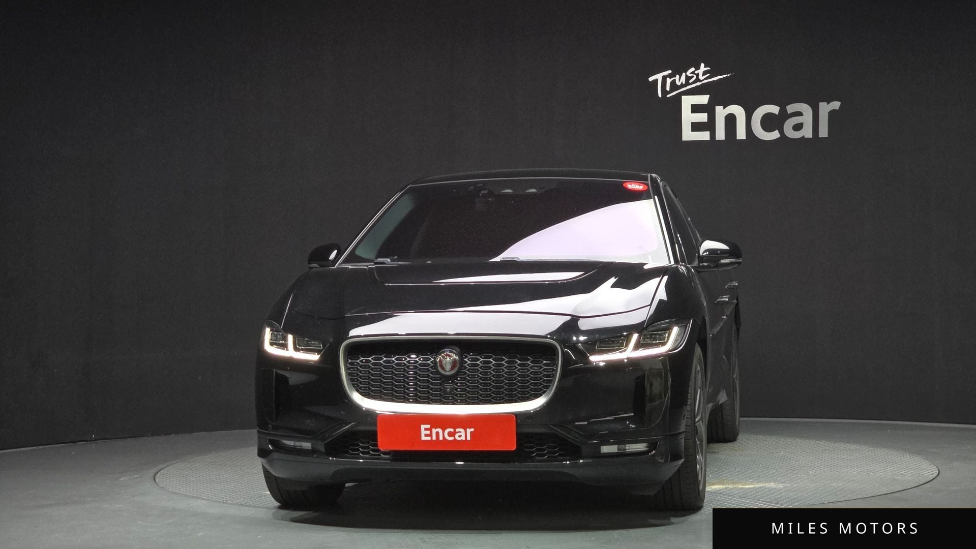Jaguar I-PACE 2020 — миниатюра 3