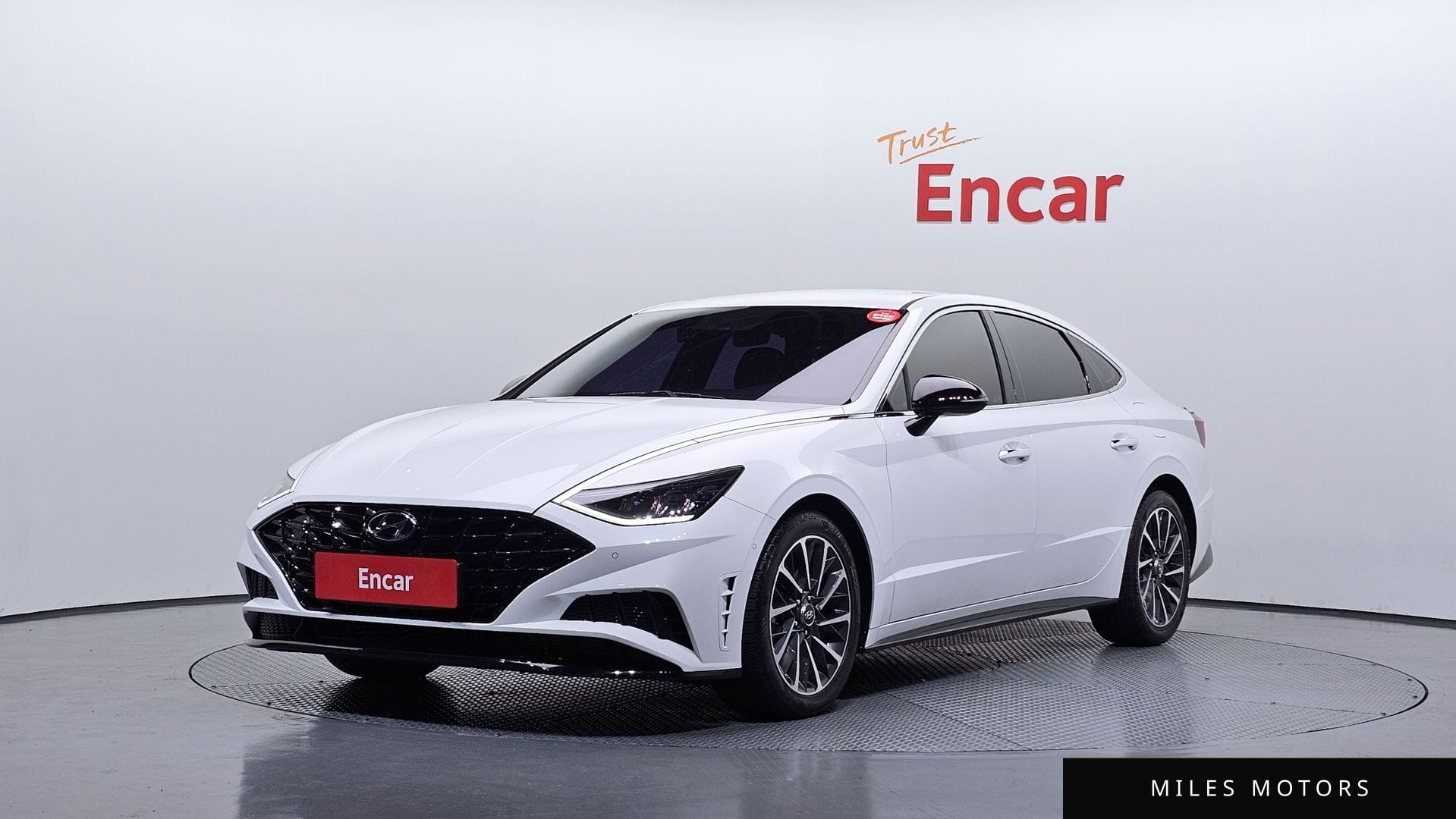 Hyundai Sonata 2020 — фото 1 из 12