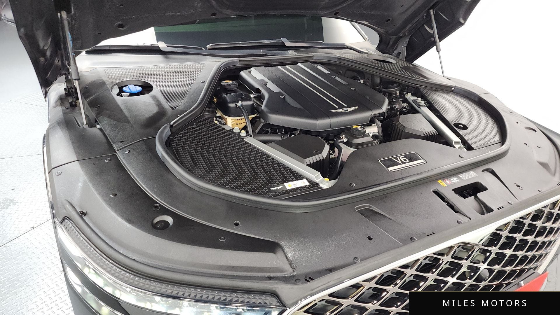 Genesis G90 (RS4) 2022 — миниатюра 6