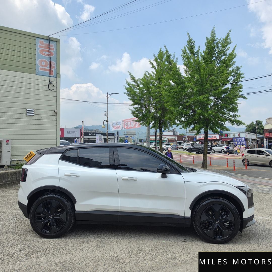 Volvo EX30 2026 — миниатюра 8