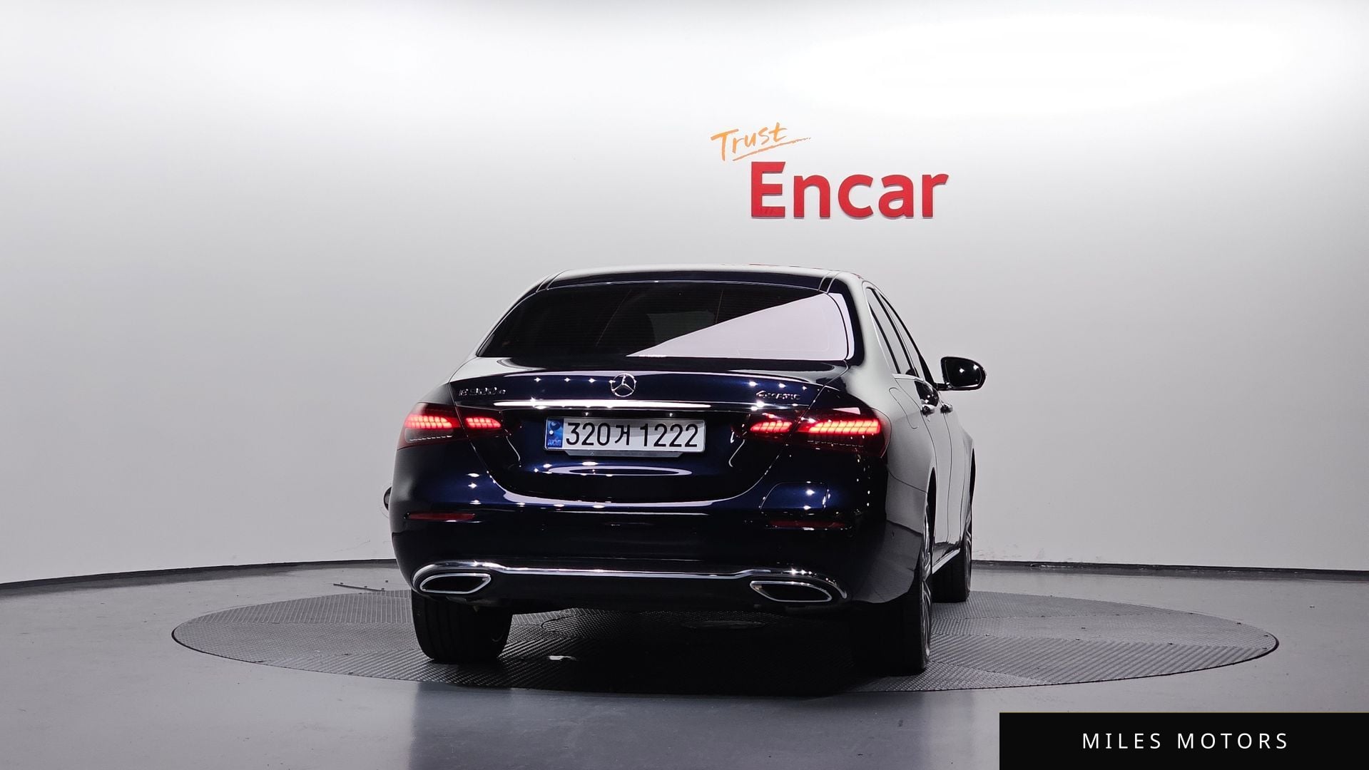 Mercedes-Benz E-Class W213 2023 — миниатюра 4