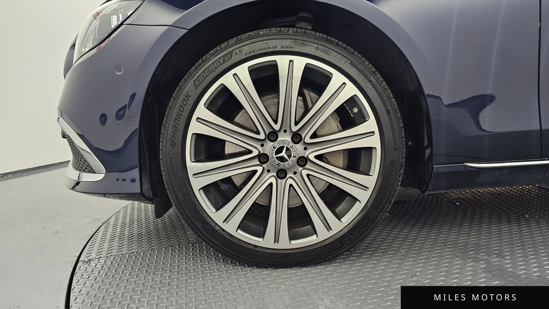 Mercedes-Benz E-Class W213 2023 — миниатюра 5