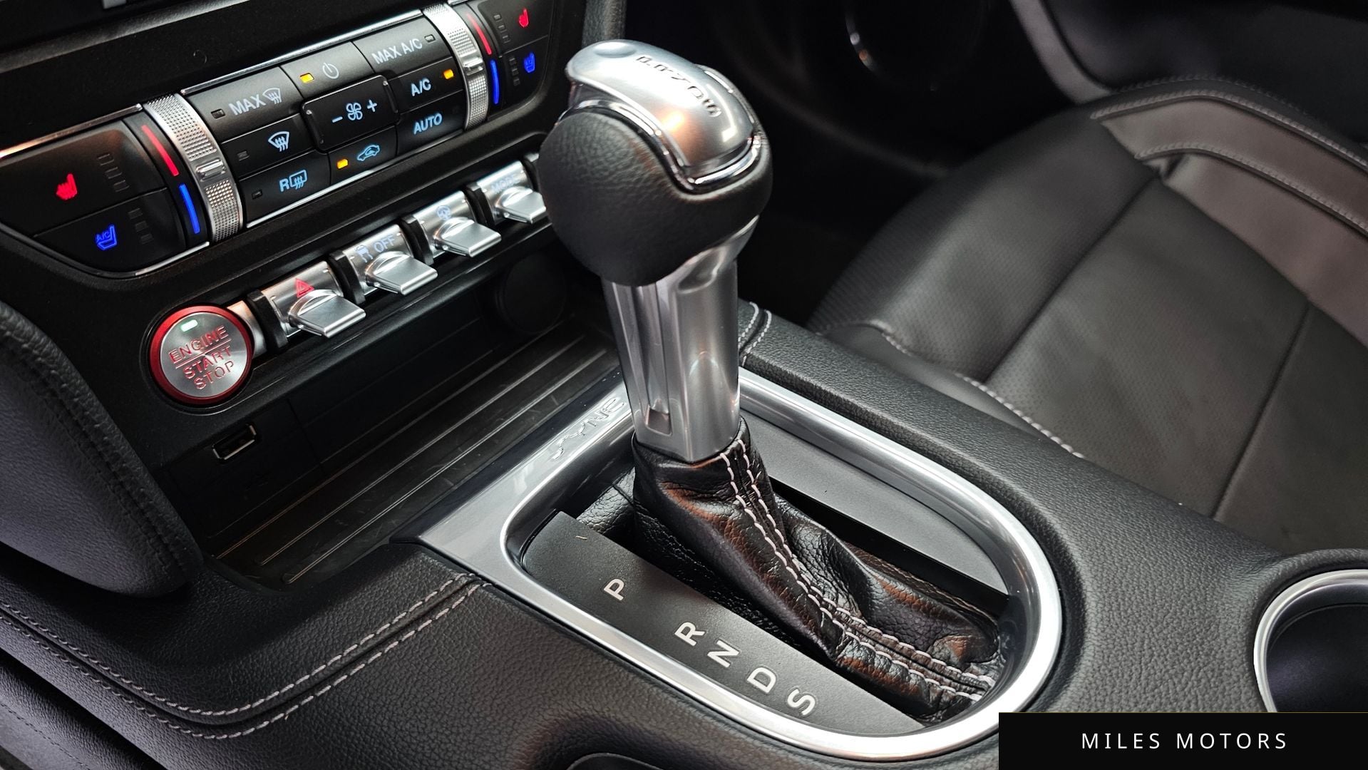 Ford Mustang 2022 — миниатюра 12