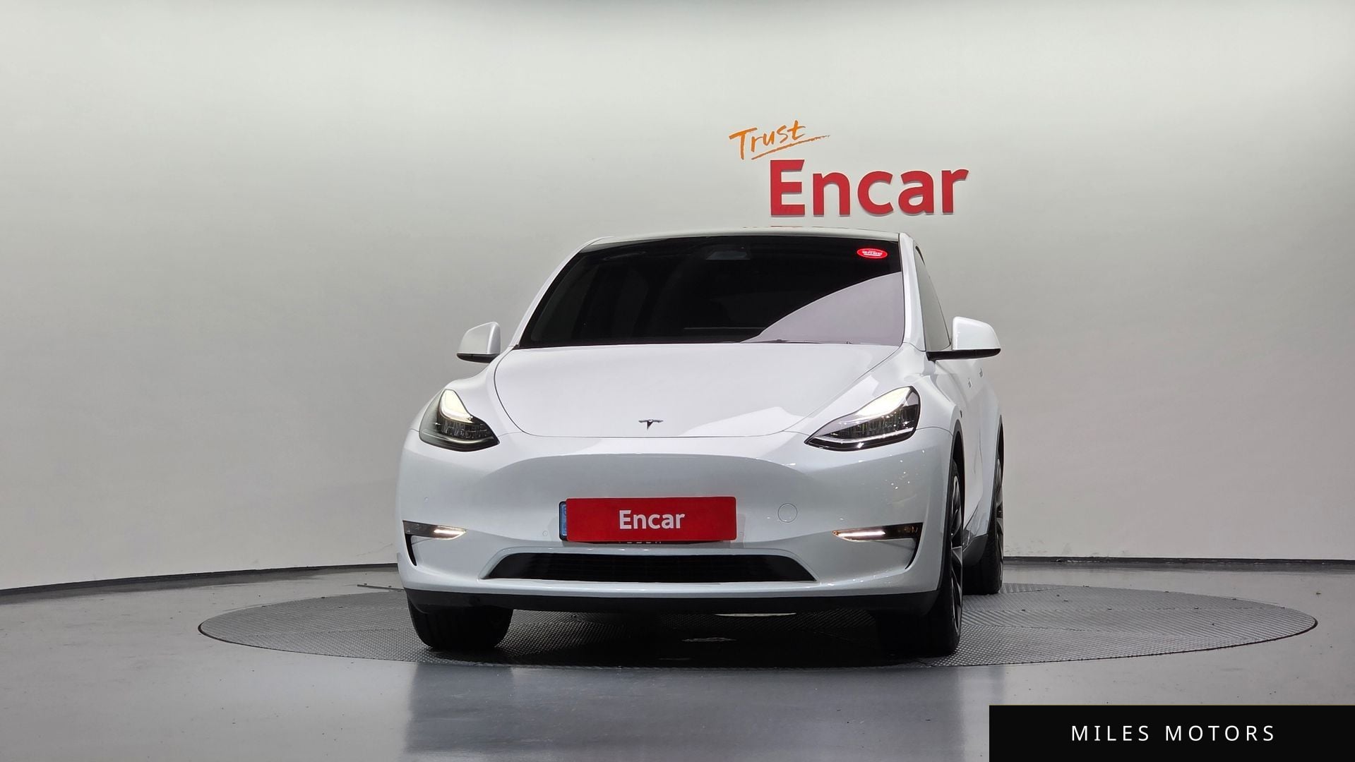 Tesla Model Y 2022 — миниатюра 3