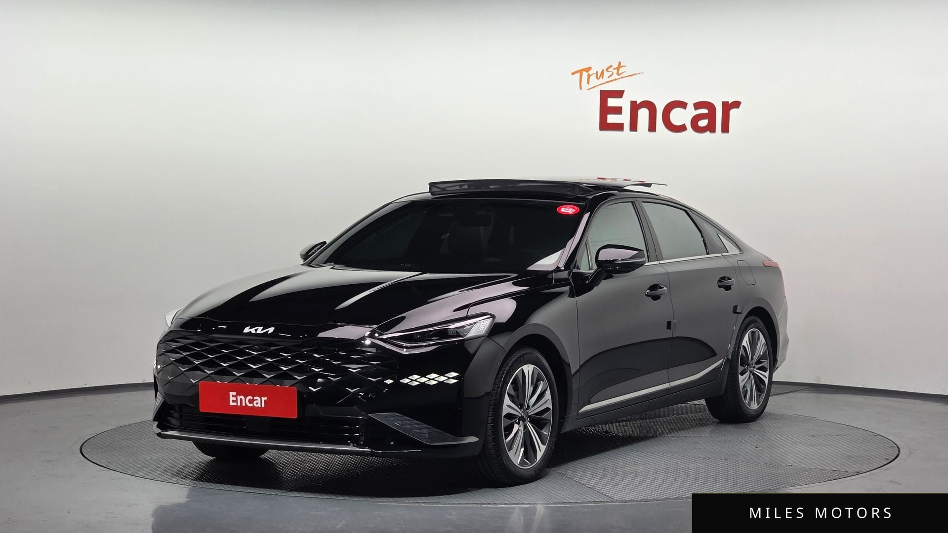 Kia K8 2023 — фото 1 из 12