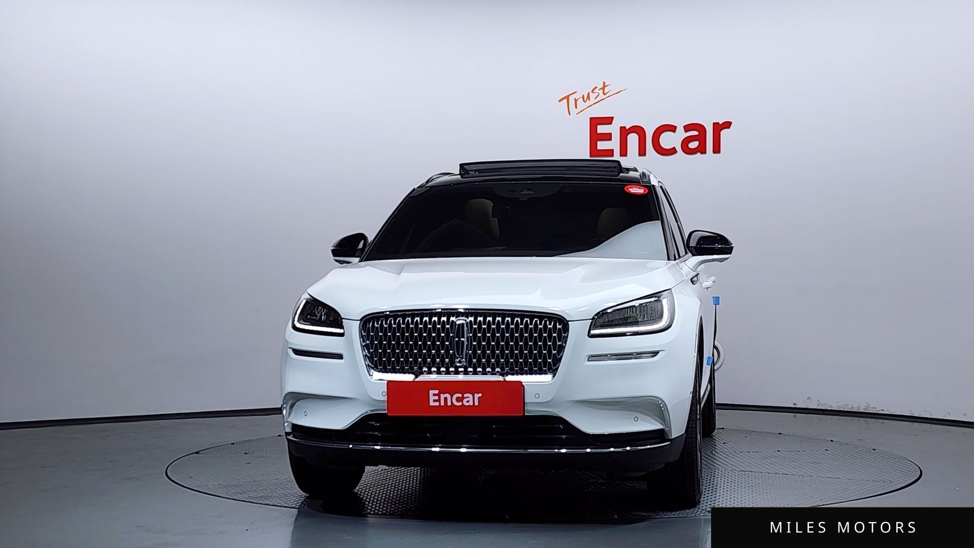 Lincoln Corsair 2022 — миниатюра 3