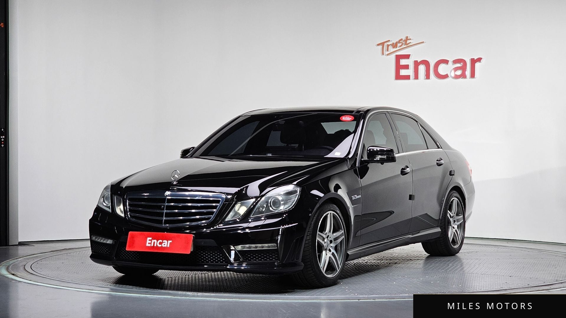 Mercedes-Benz E-Class W212 2010 — фото 1 из 12