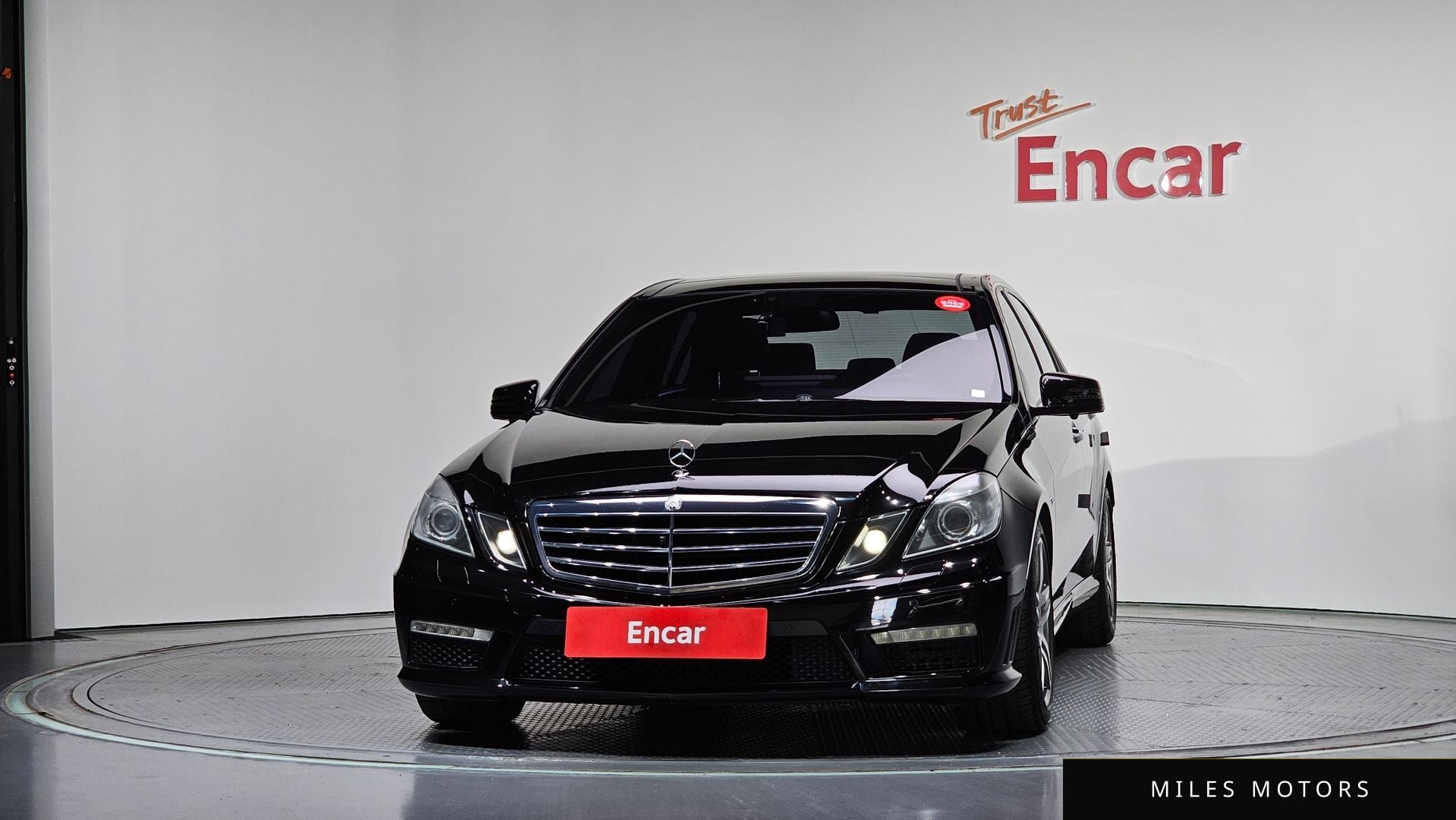 Mercedes-Benz E-Class W212 2010 — миниатюра 3