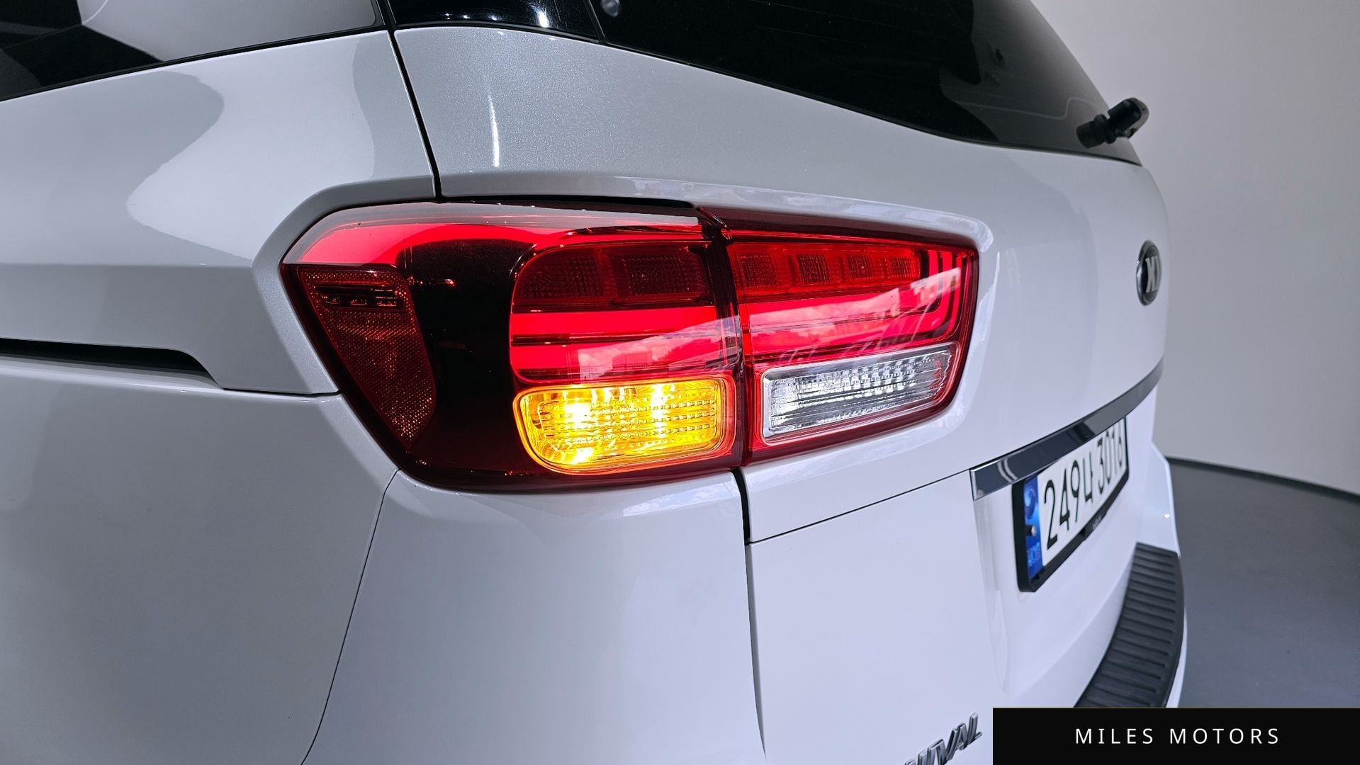 Kia Canival 2016 — миниатюра 8