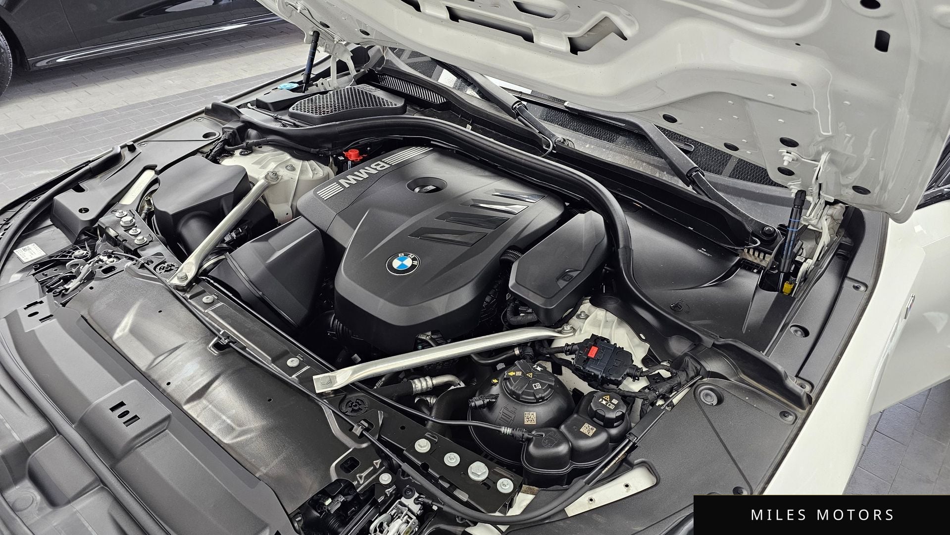 BMW 5 Series (G60) 2024 — миниатюра 6