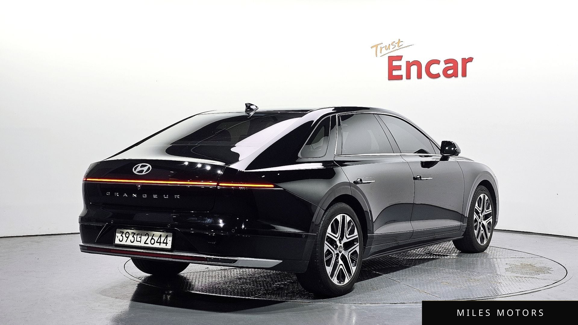 Hyundai Grandeur 2023 — миниатюра 2