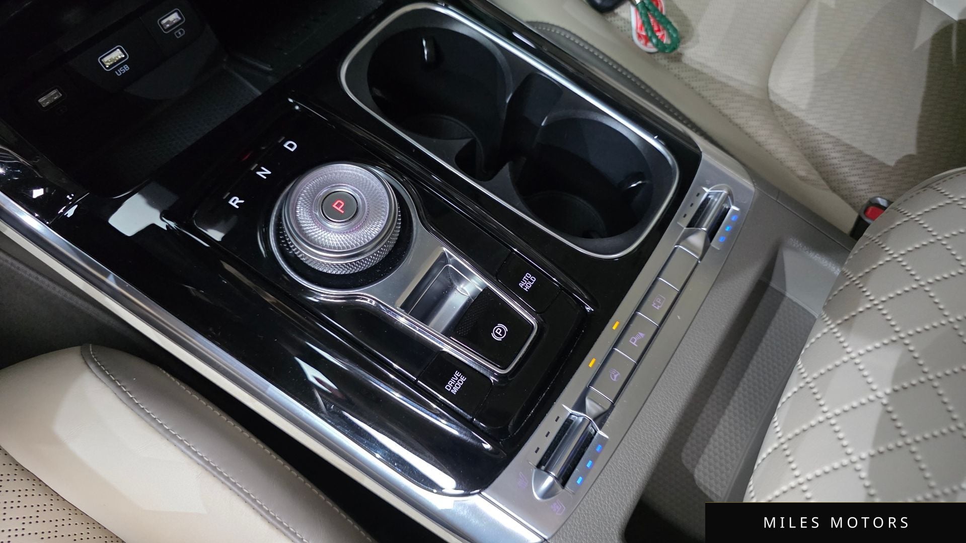 Kia Carnival 2023 — миниатюра 9