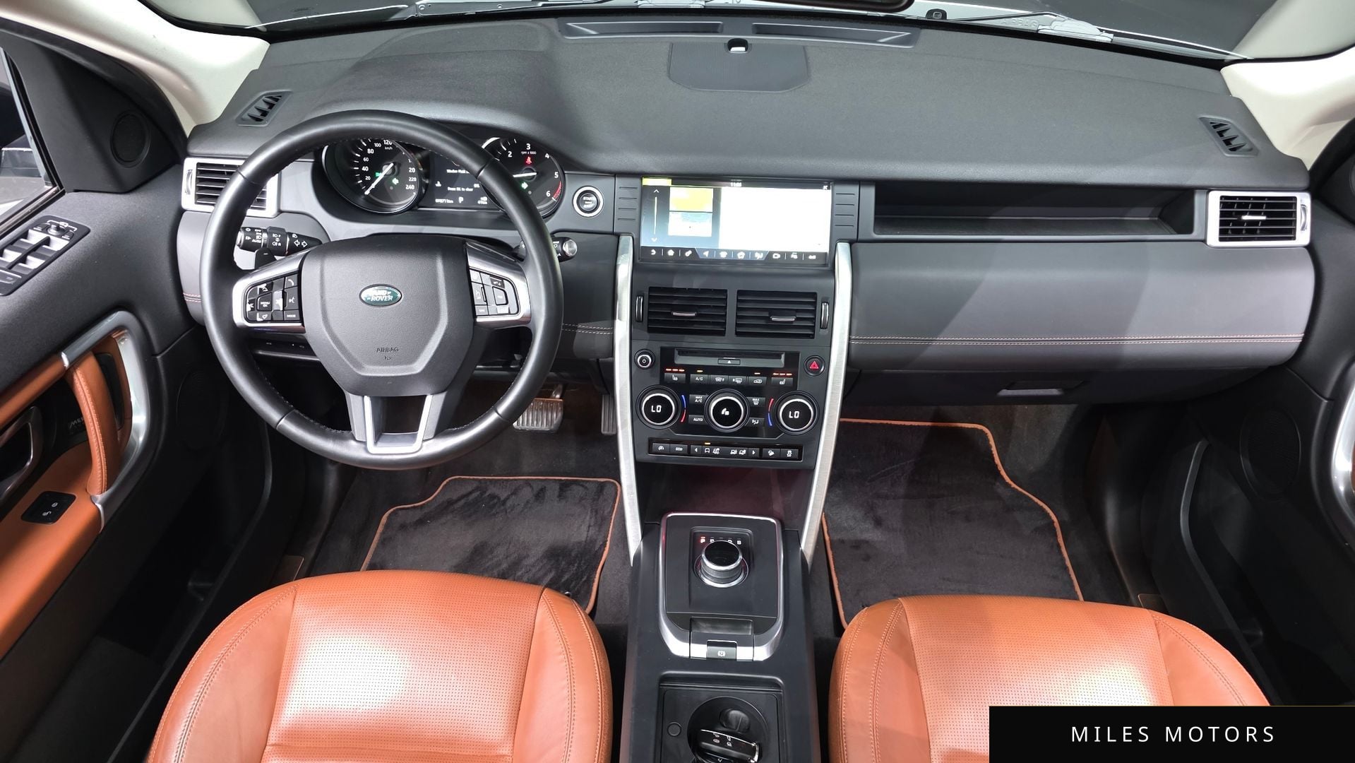 Land Rover Discovery Sport 2017 — миниатюра 10