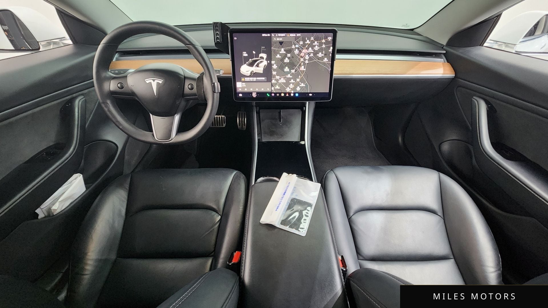 Tesla Model 3 2020 — миниатюра 10
