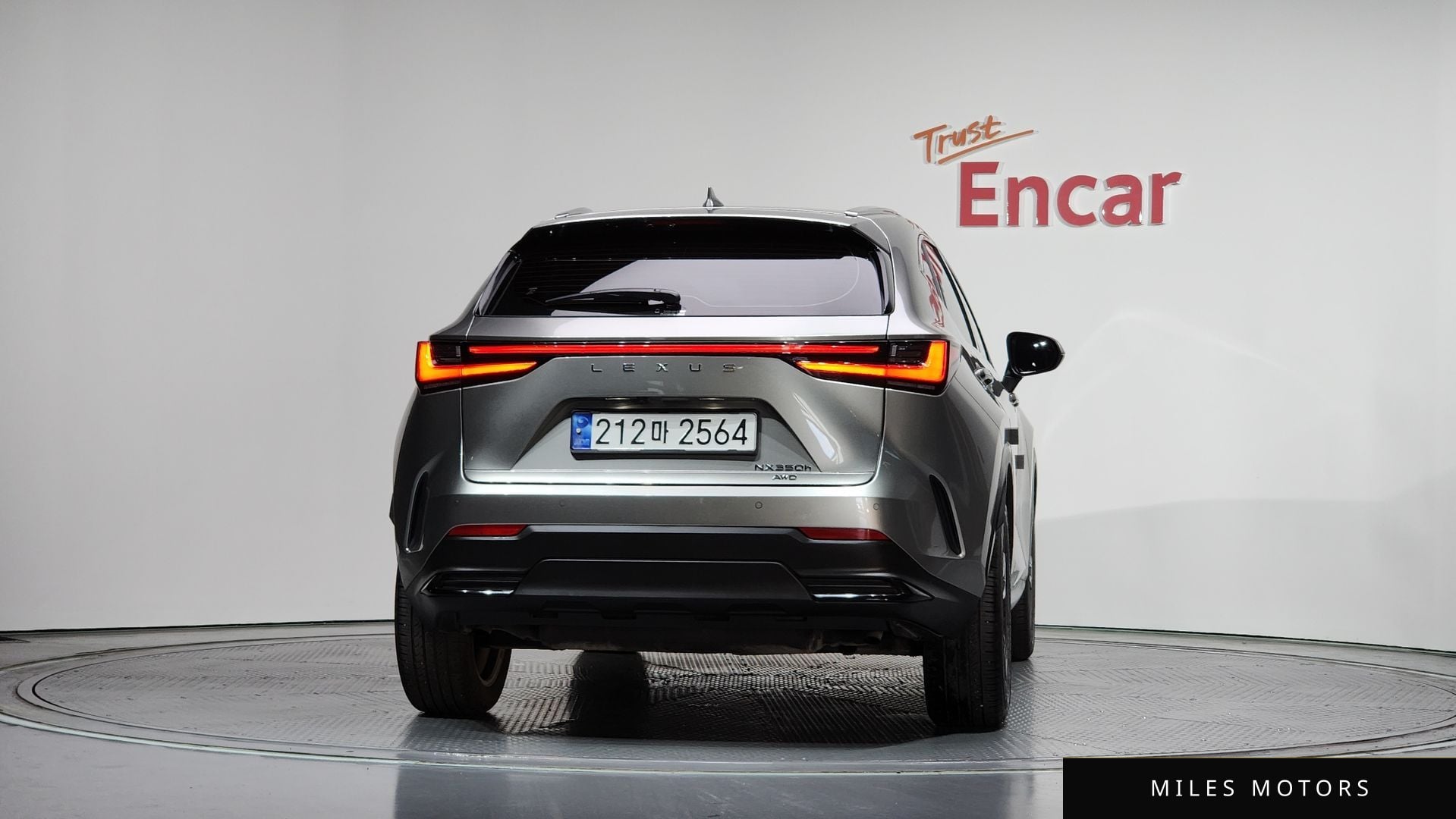 Лексус NX350h 2024 — миниатюра 3
