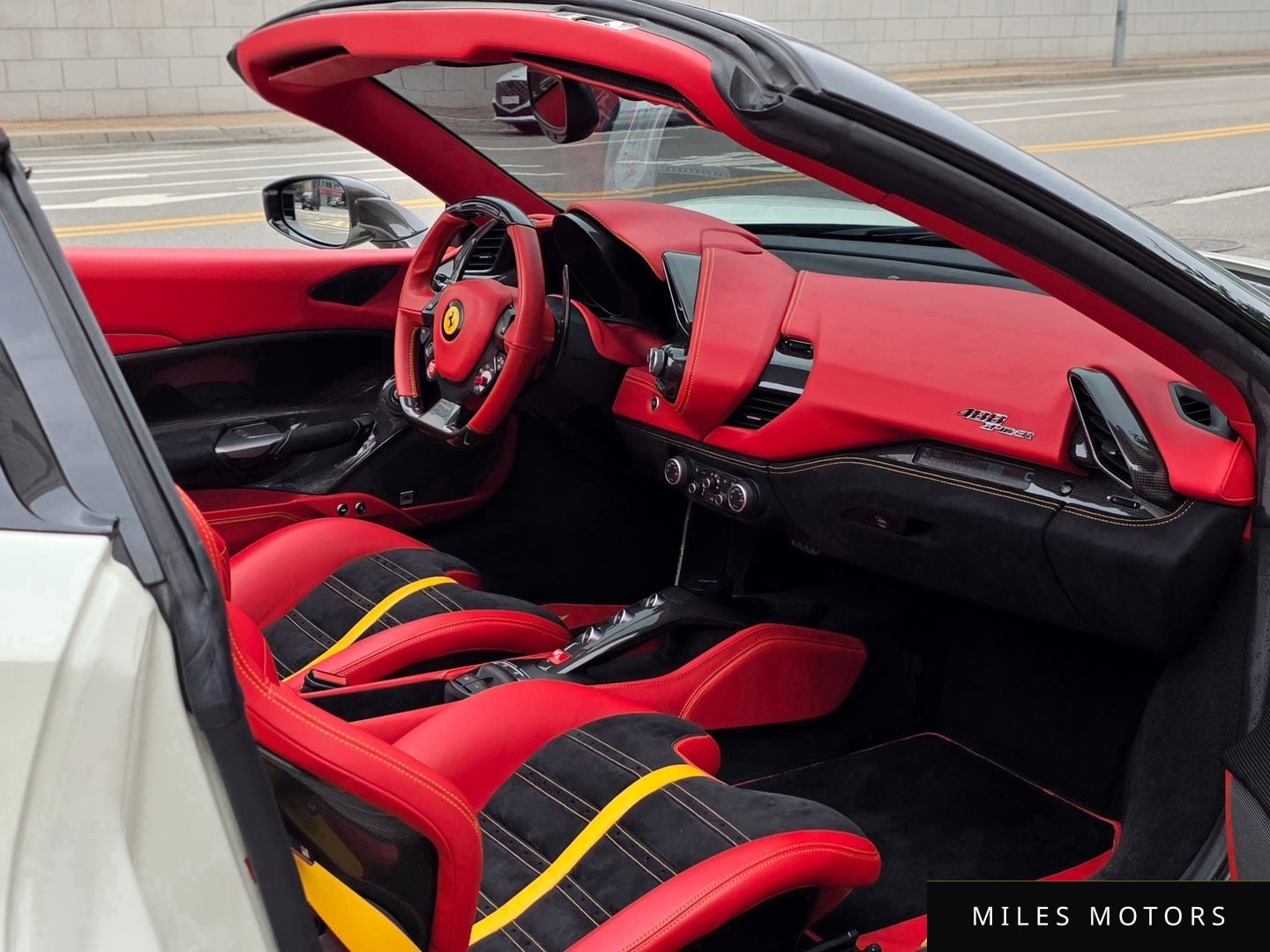 Ferrari 488 2018 — миниатюра 9
