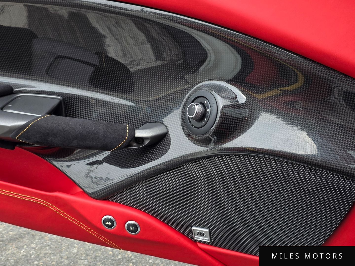 Ferrari 488 2018 — миниатюра 12