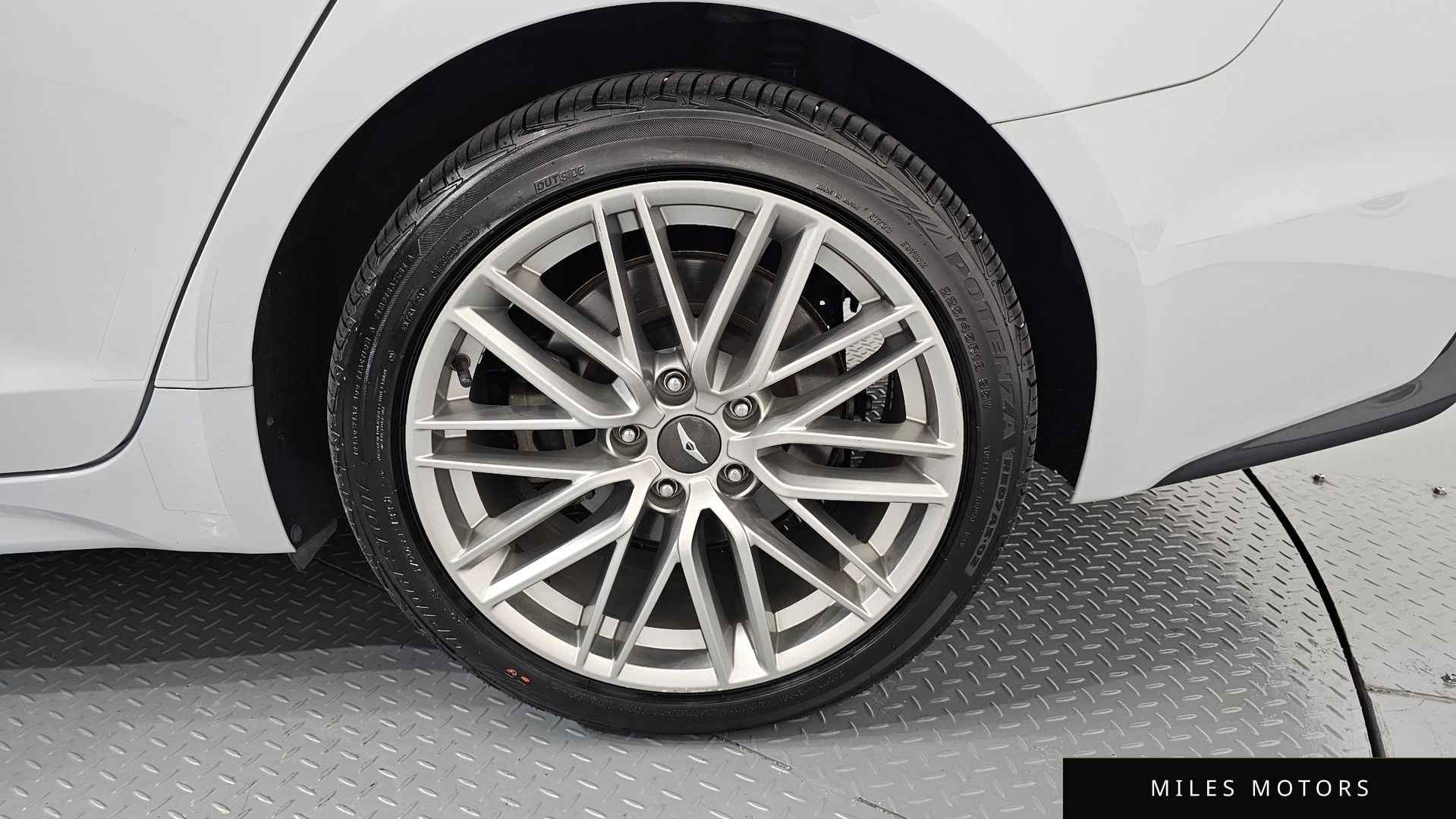 Genesis G70 2019 — миниатюра 7