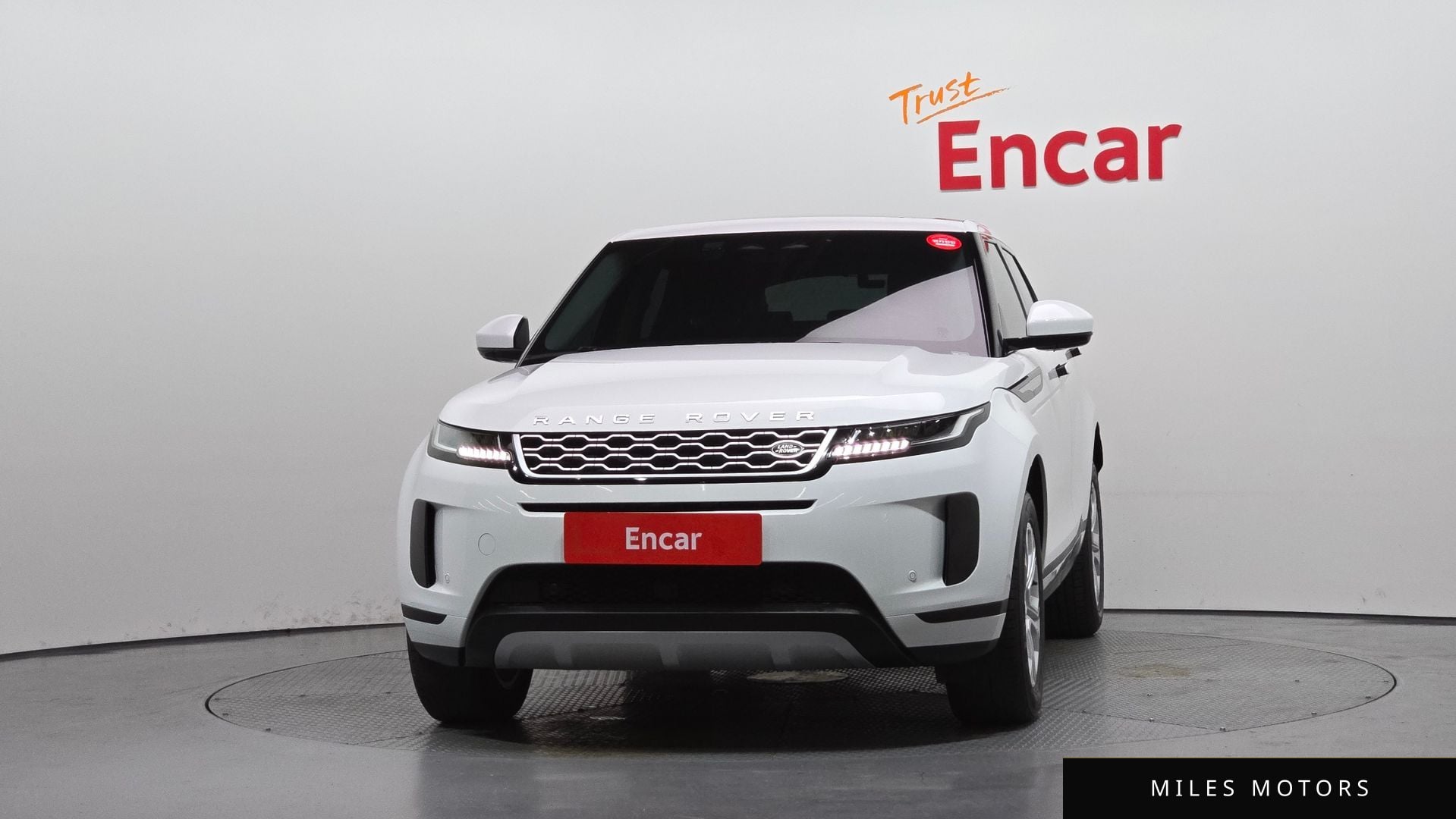 Land Rover Range Rover Evoque 2023 — миниатюра 3