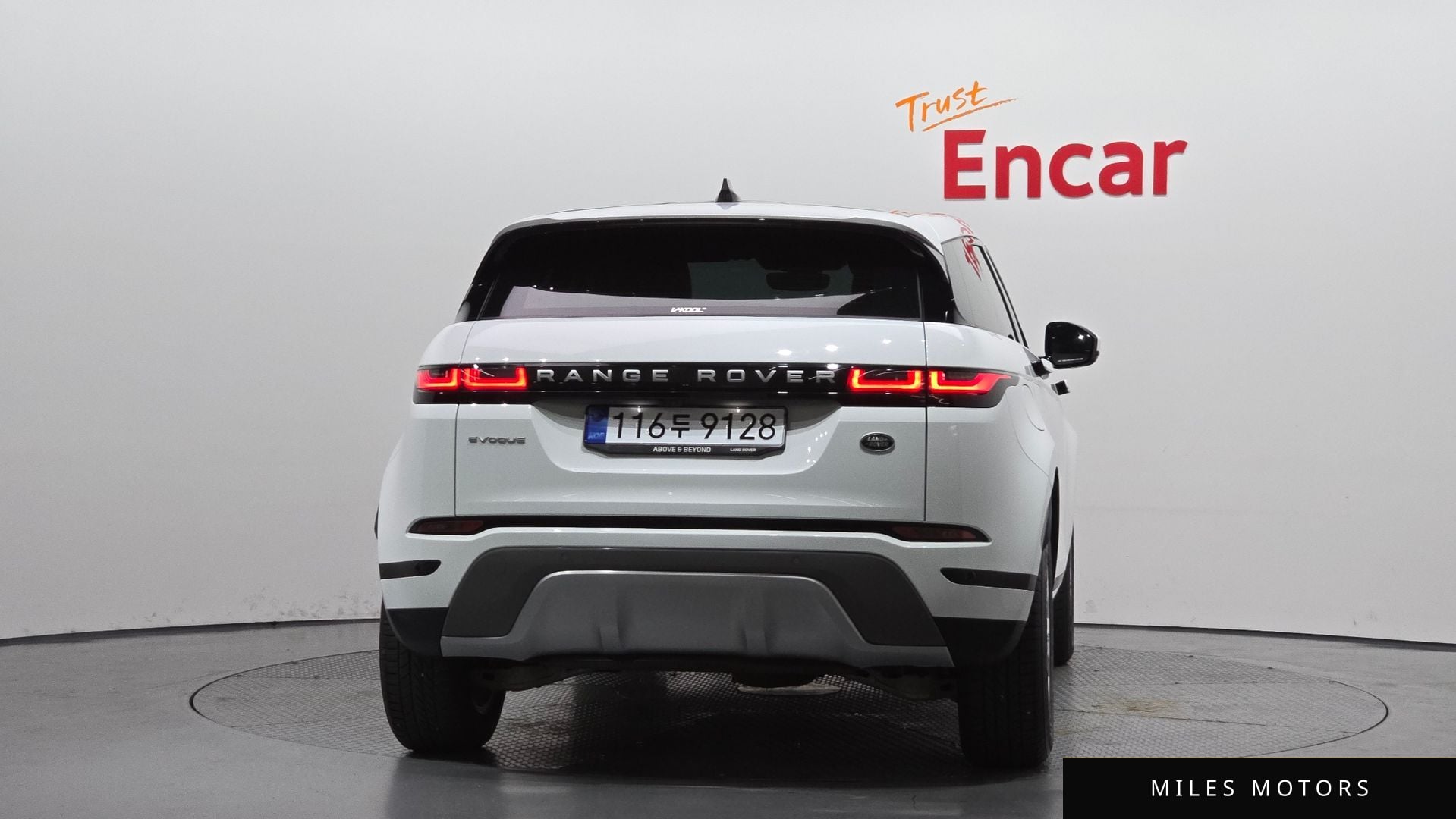 Land Rover Range Rover Evoque 2023 — миниатюра 4