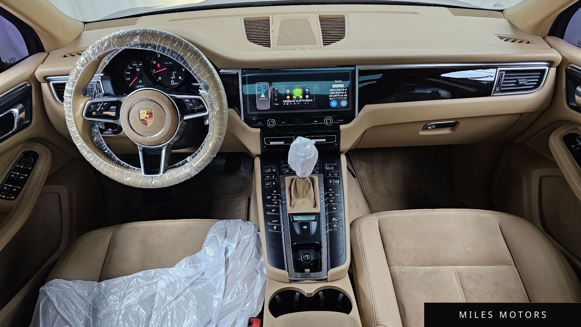 Porsche Macan 2015 — миниатюра 7