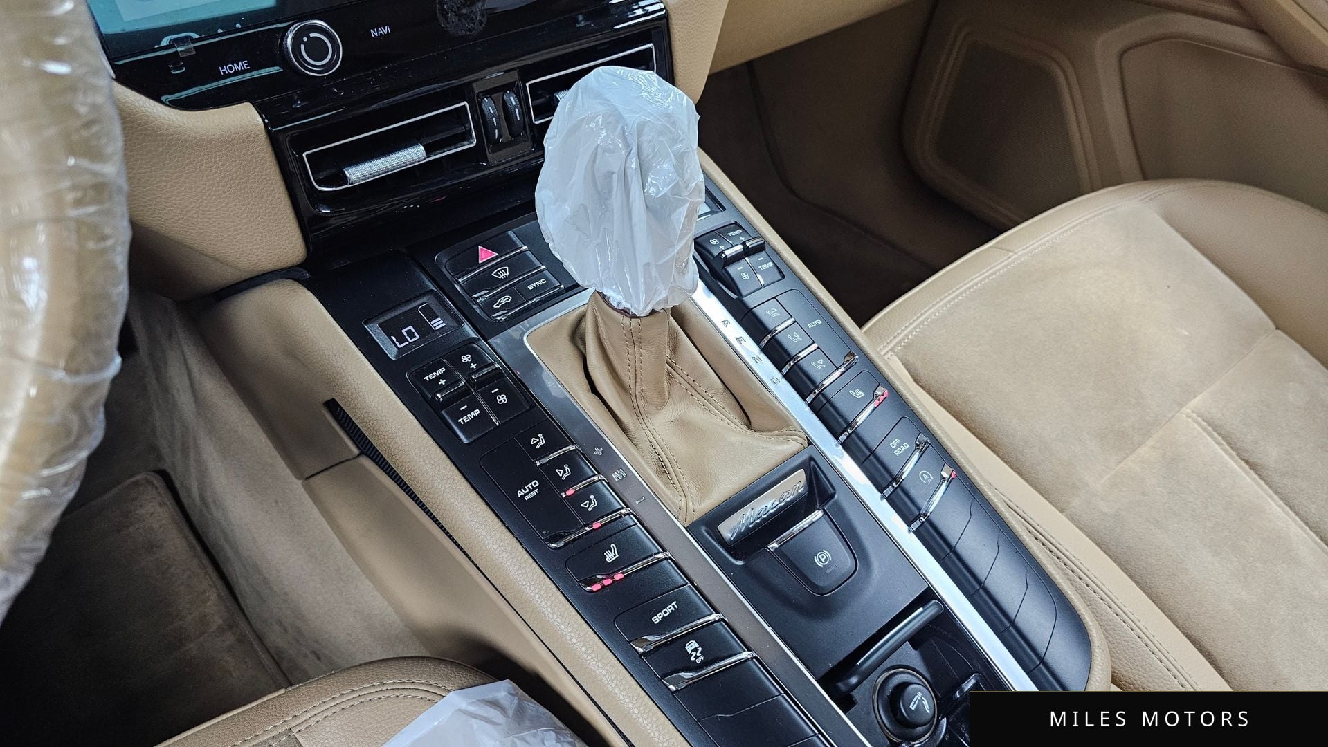 Porsche Macan 2015 — миниатюра 9
