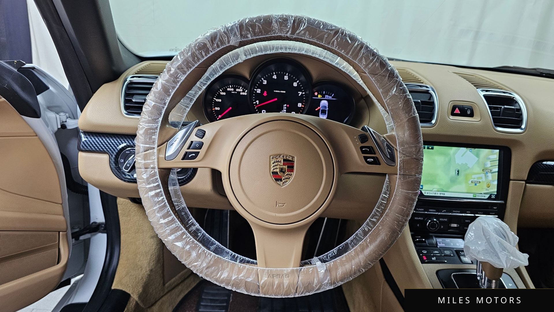 Porsche Boxster 2015 — миниатюра 12