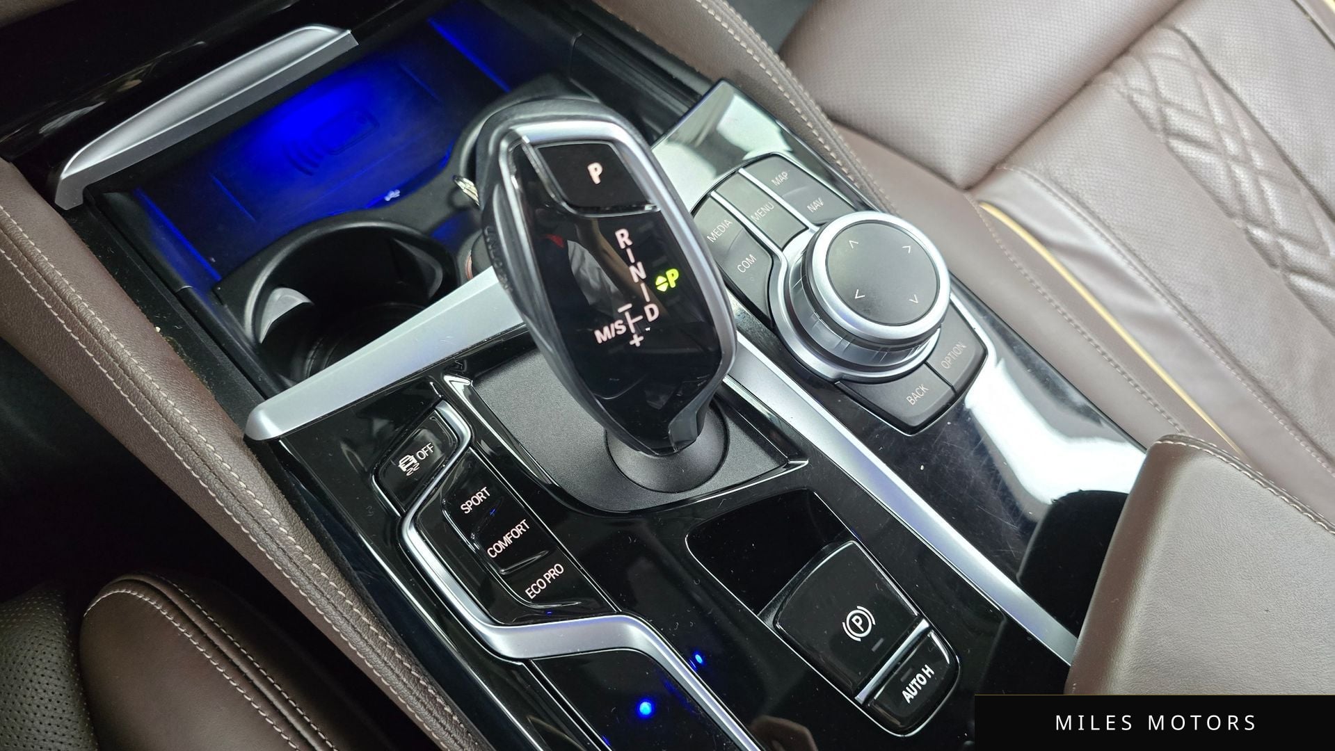 BMW 5 Series (G30) 2022 — миниатюра 12