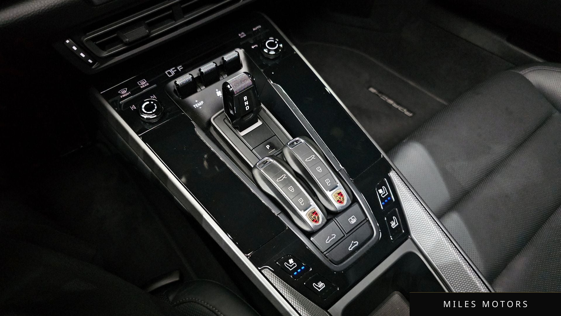 Porsche 911 (992) 2020 — миниатюра 12