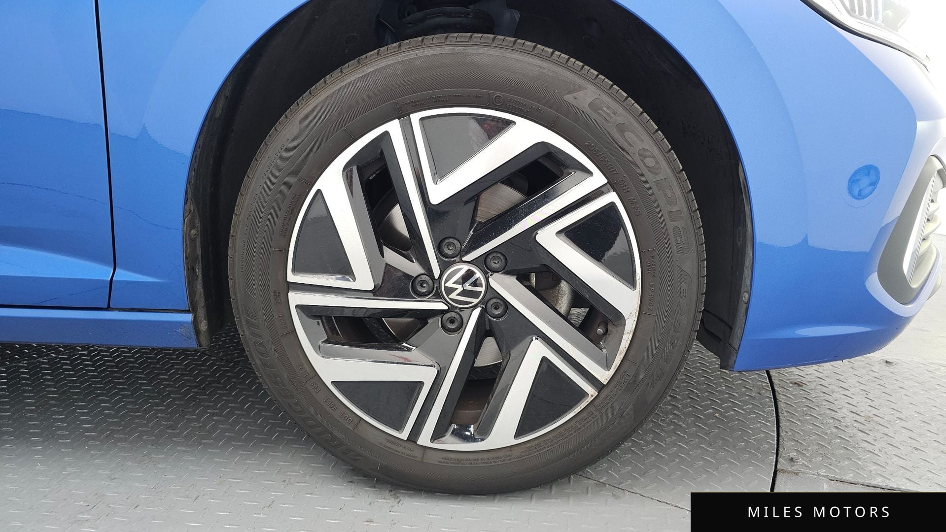 Volkswagen Jetta 2023 — миниатюра 7