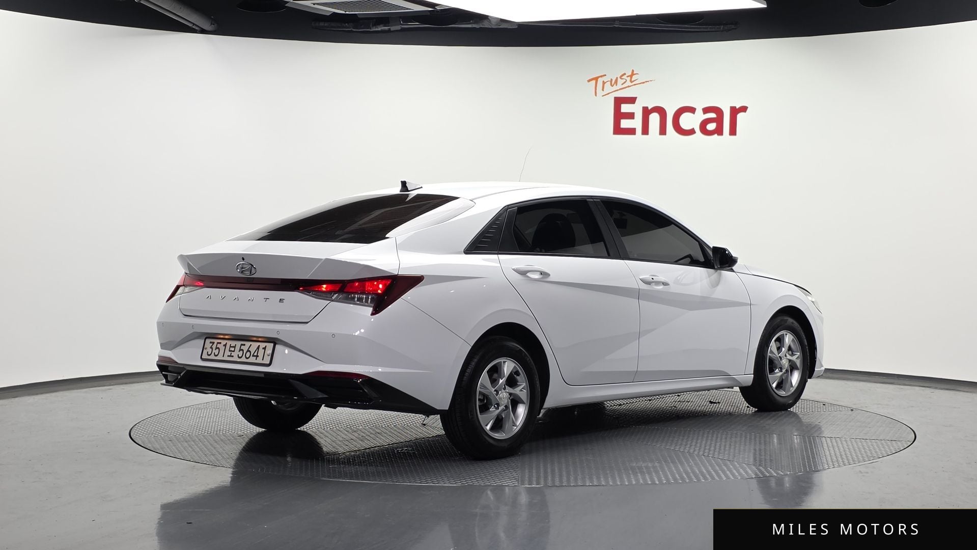 Hyundai AVANTE 2023 — миниатюра 2
