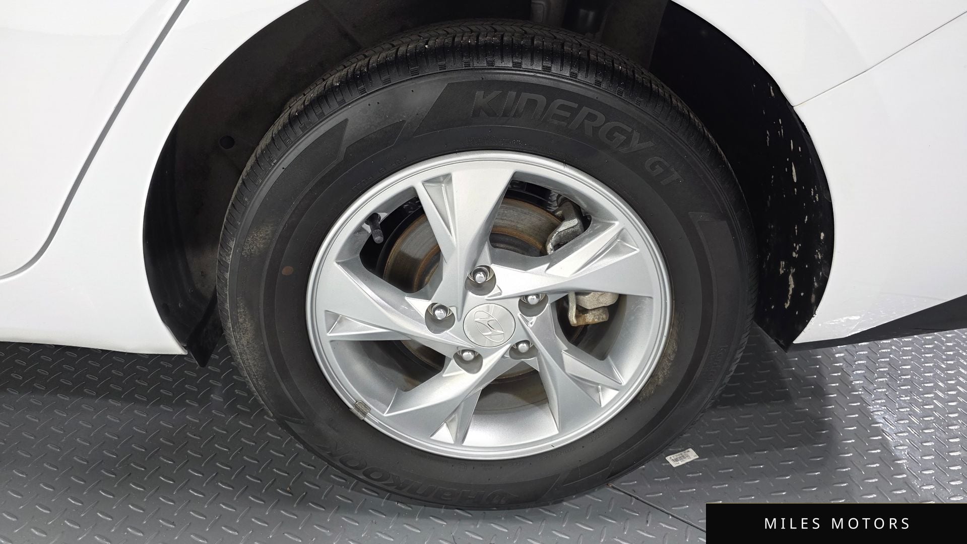 Hyundai AVANTE 2023 — миниатюра 7