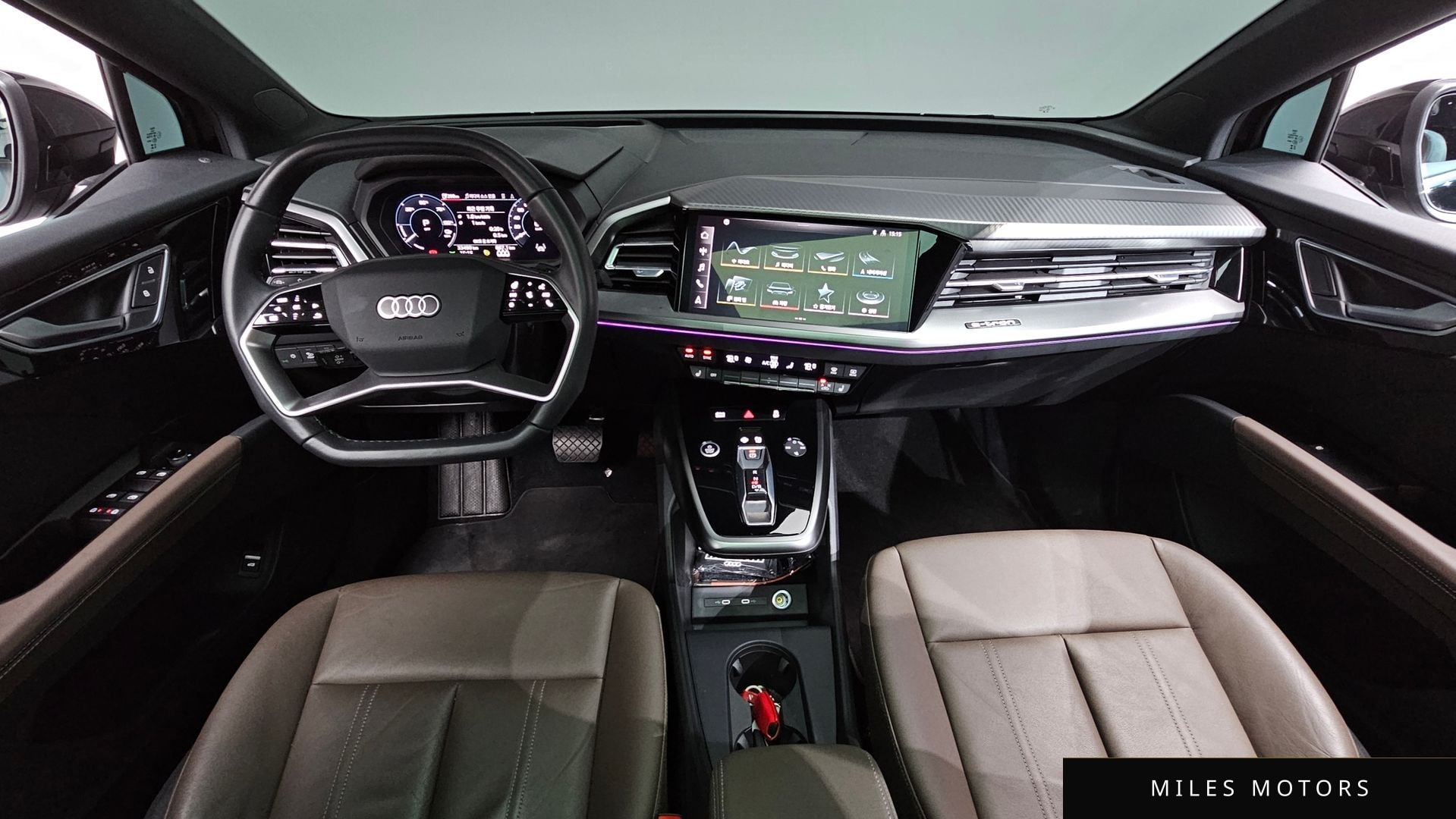 Audi Q4 e-tron 2023 — миниатюра 9