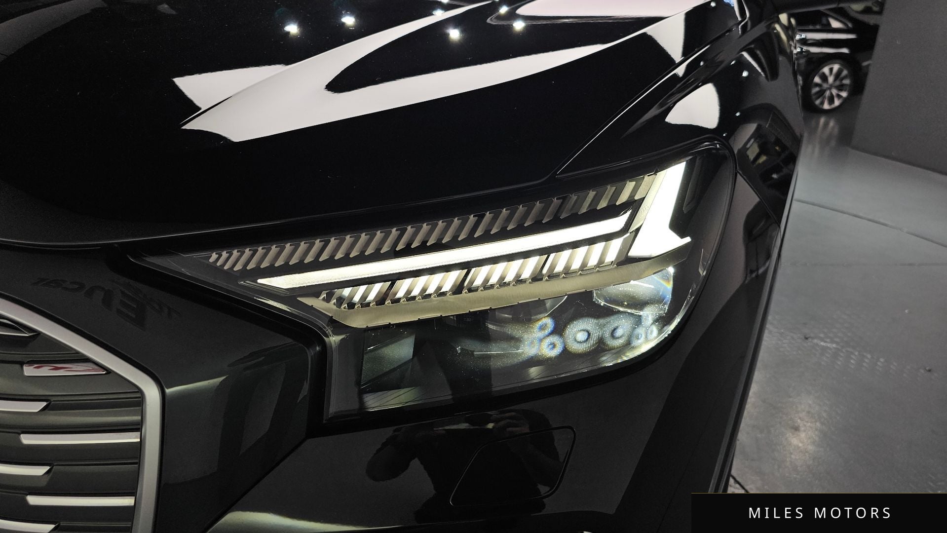 Audi Q4 e-tron 2023 — миниатюра 7