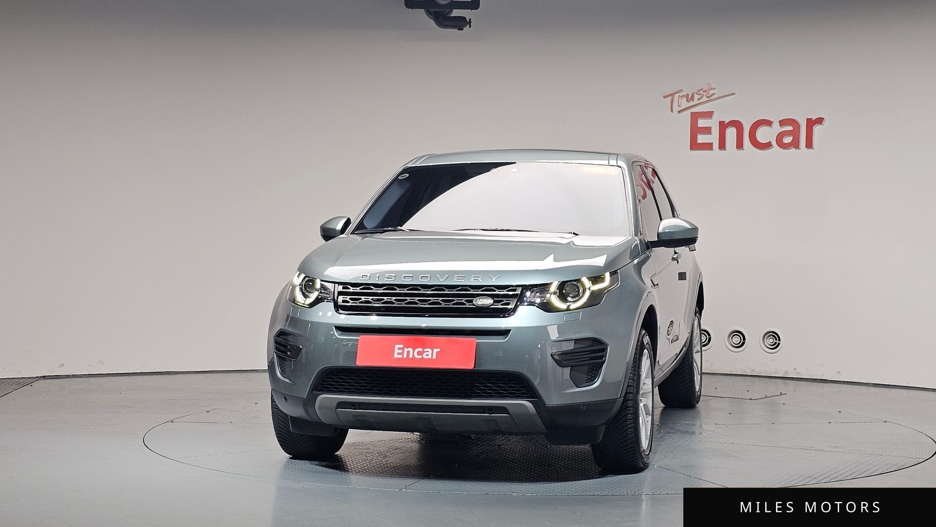Land Rover Discovery Sport 2017 — миниатюра 2