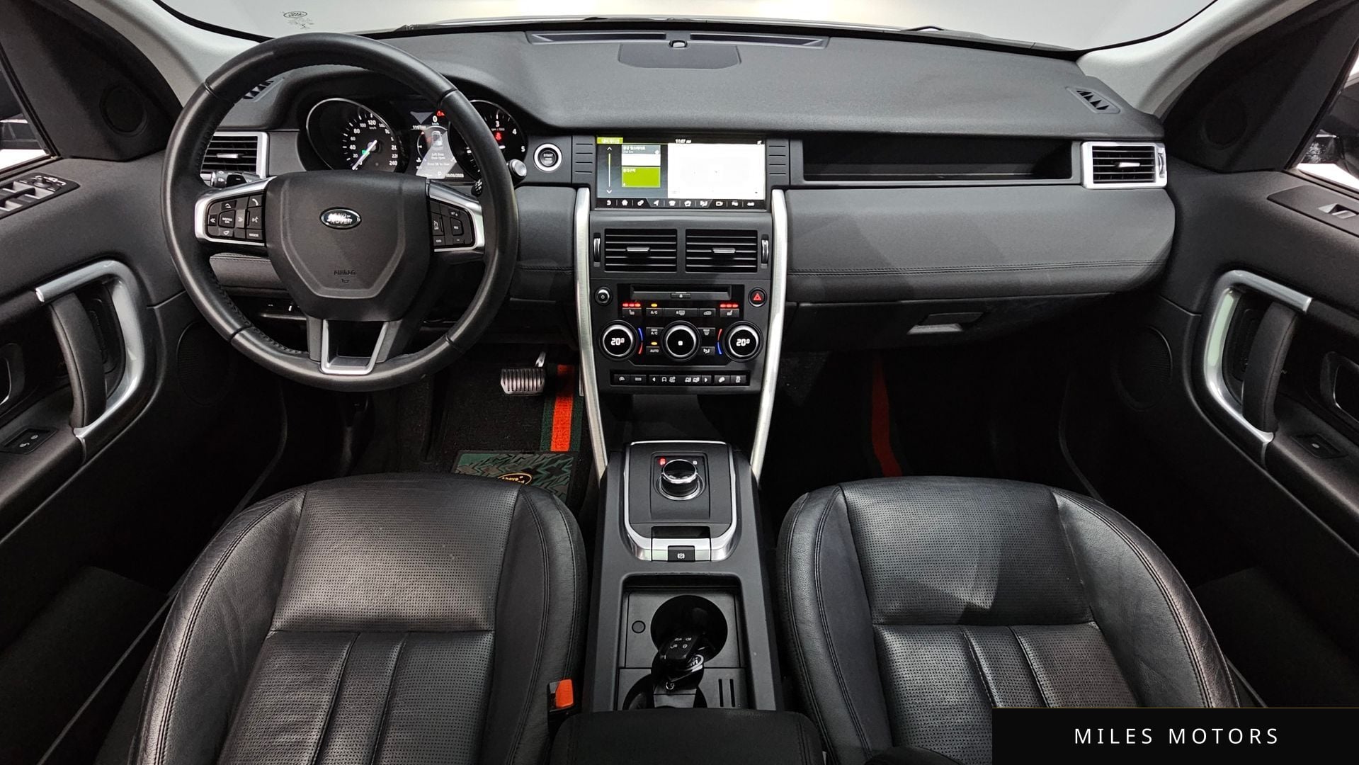 Land Rover Discovery Sport 2017 — миниатюра 9