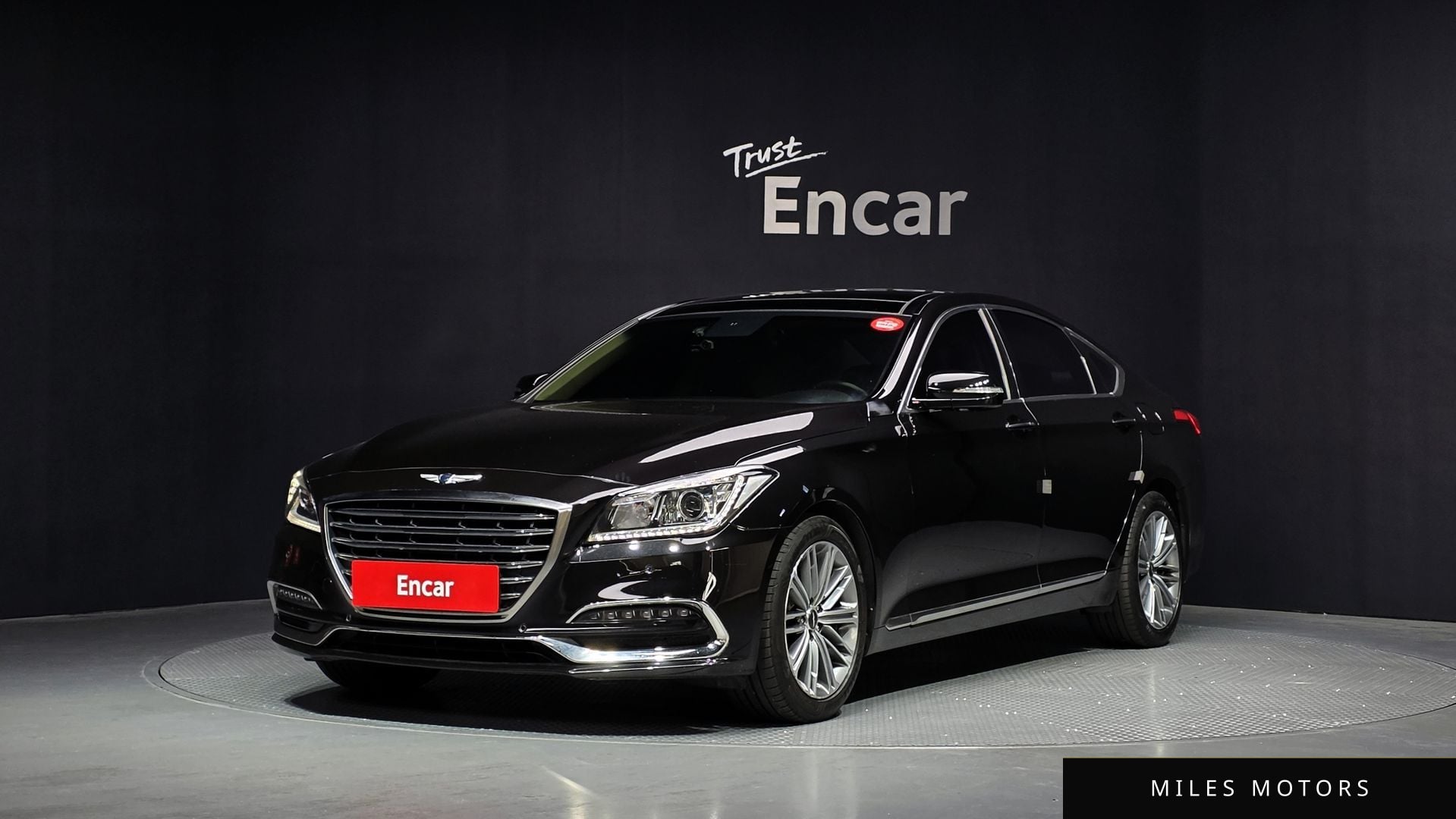 Genesis G80 2018 — фото 1 из 12