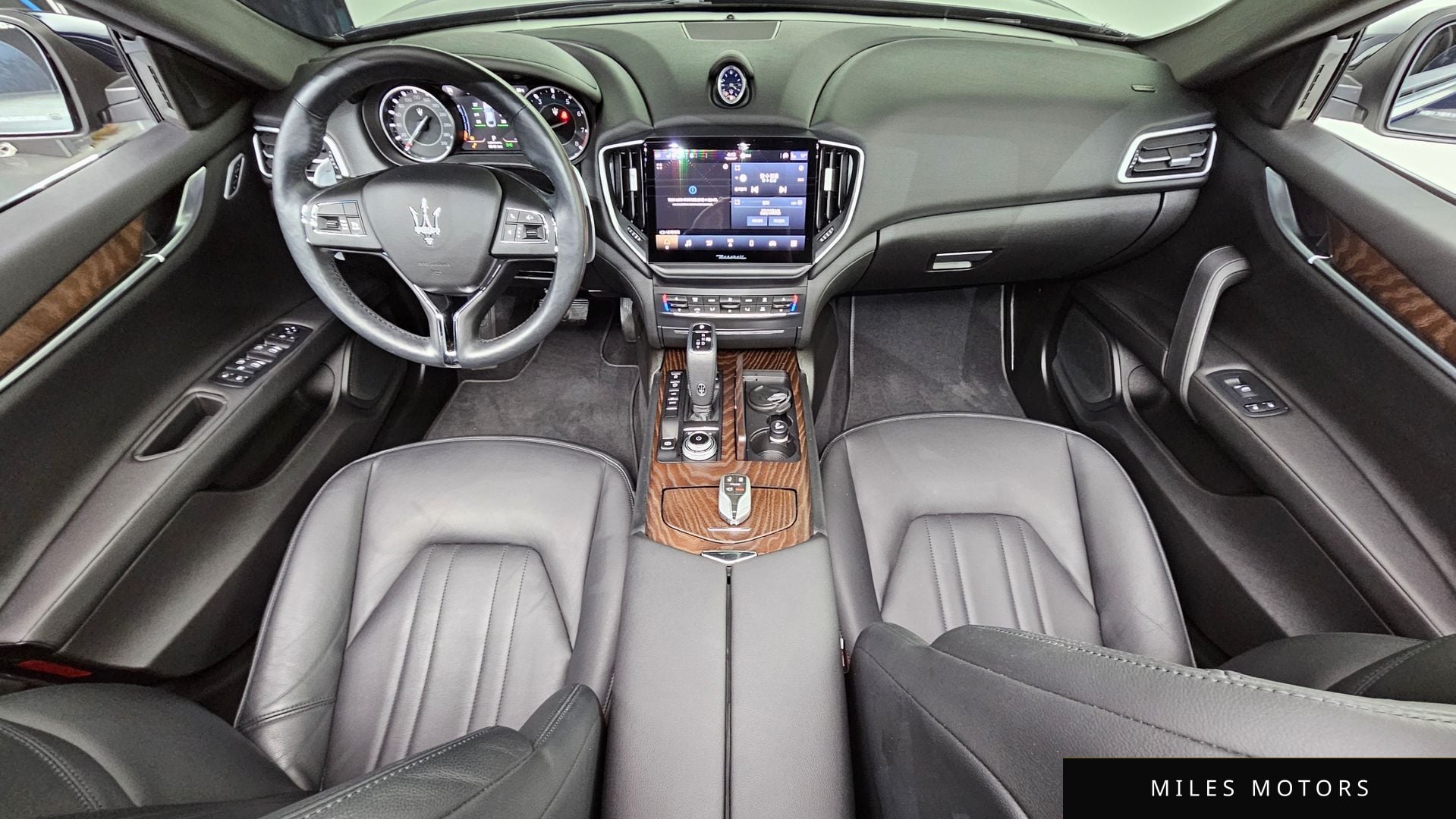 Maserati Ghibli 2022 — миниатюра 10