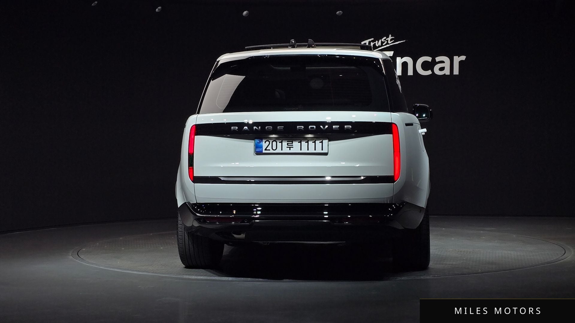 Land Rover Range Rover 2025 — миниатюра 4