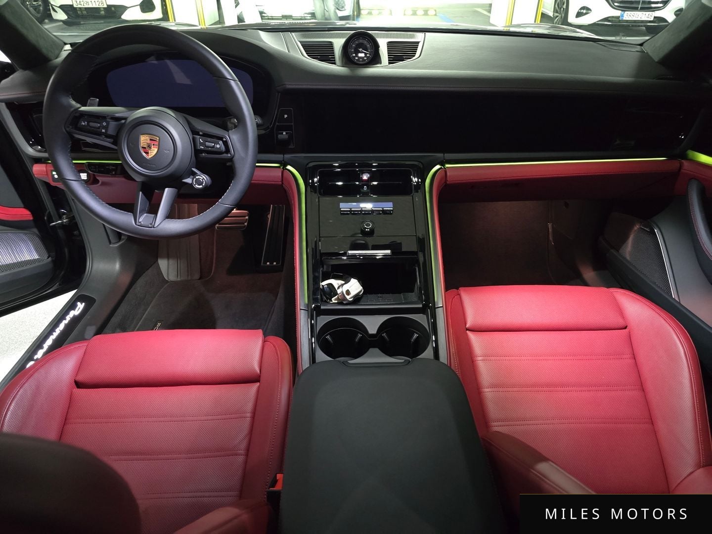 Porsche Panamera 2025 — миниатюра 12