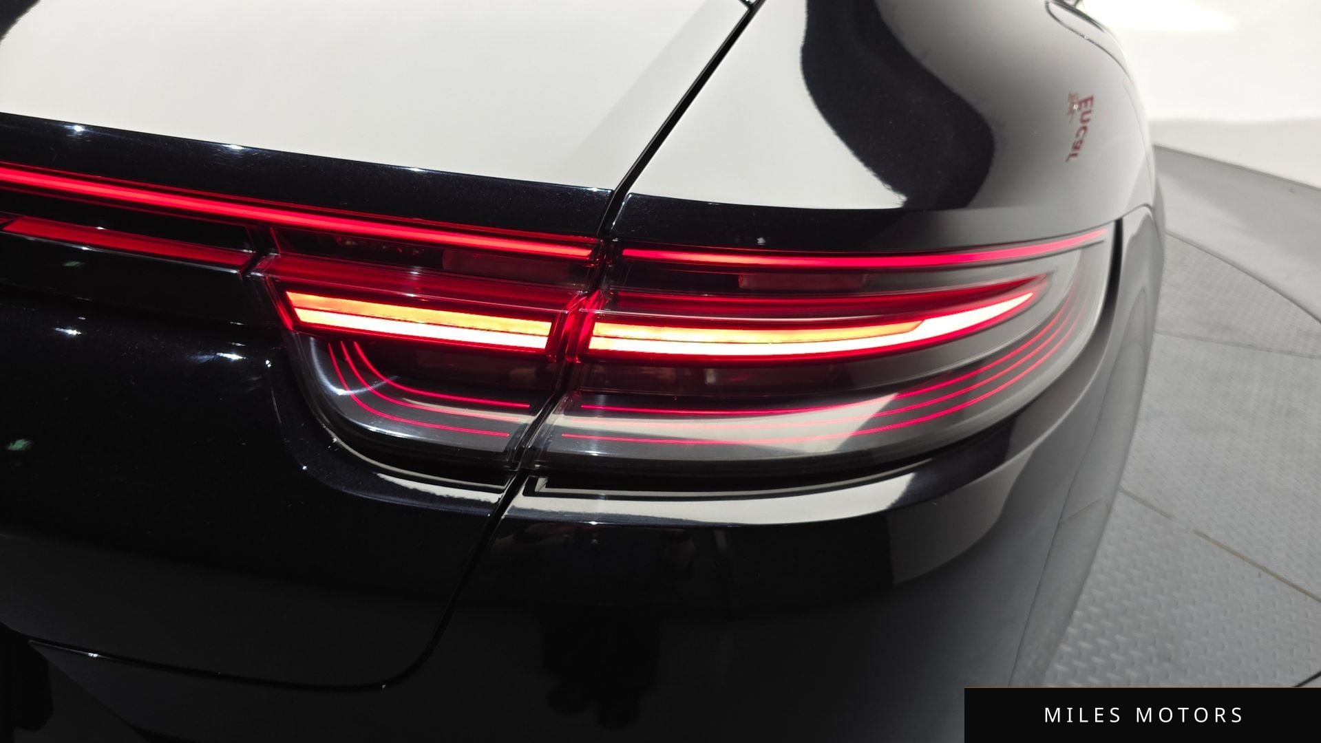 Porsche Panamera 2019 — миниатюра 9