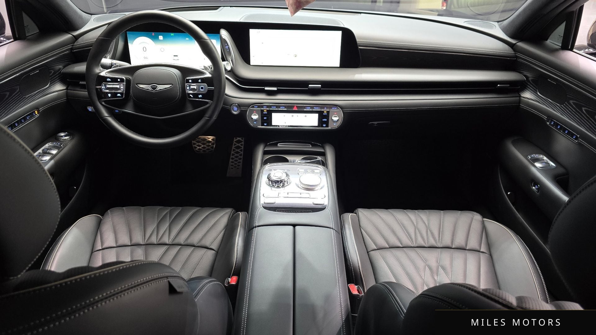 Genesis G90 (RS4) 2022 — миниатюра 10