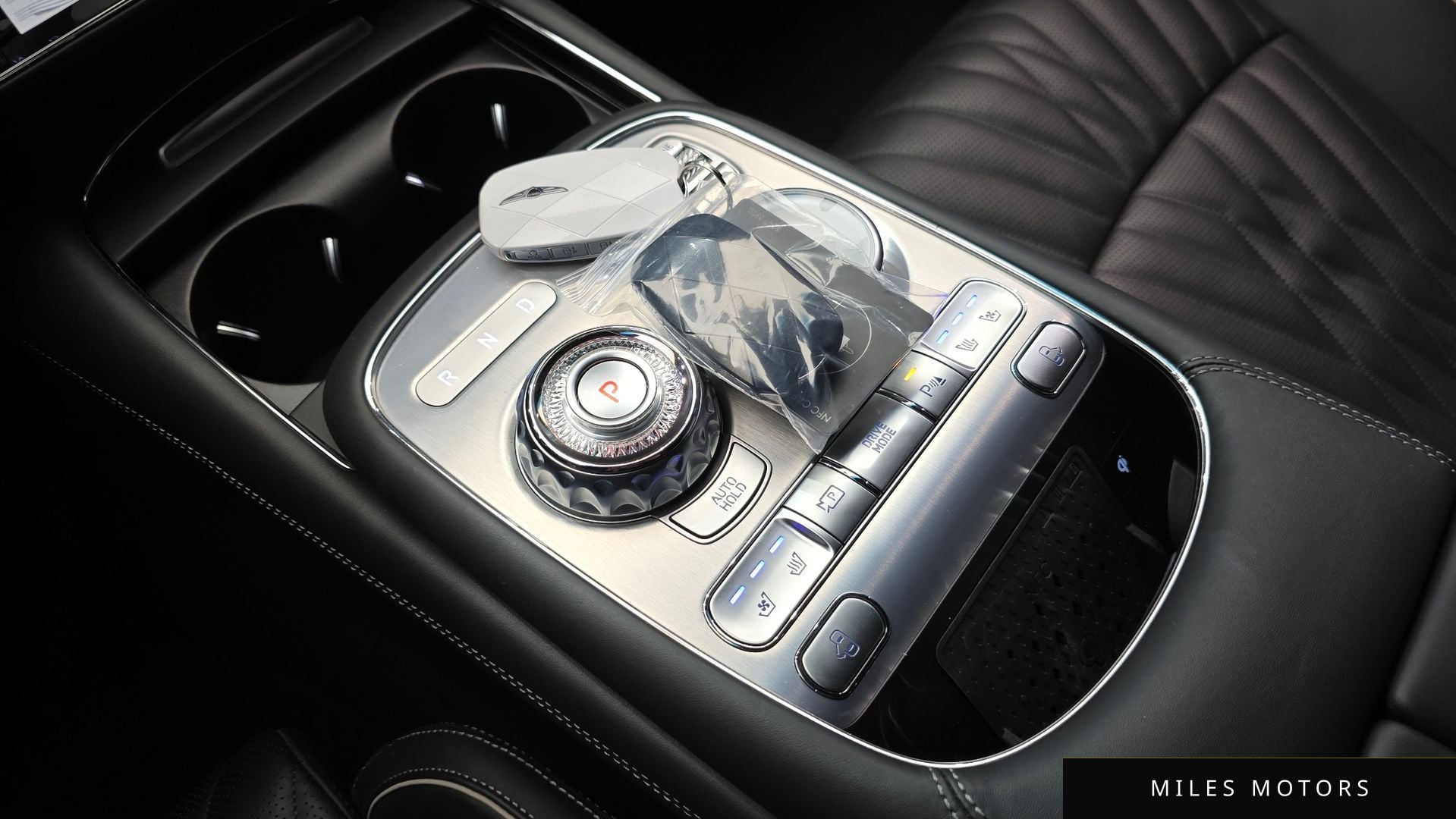 Genesis G90 (RS4) 2022 — миниатюра 12