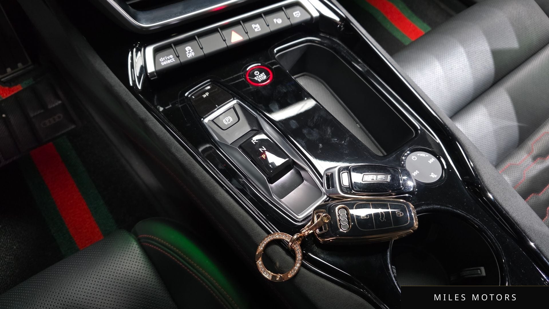 Audi RS e-tron GT 2022 — миниатюра 12