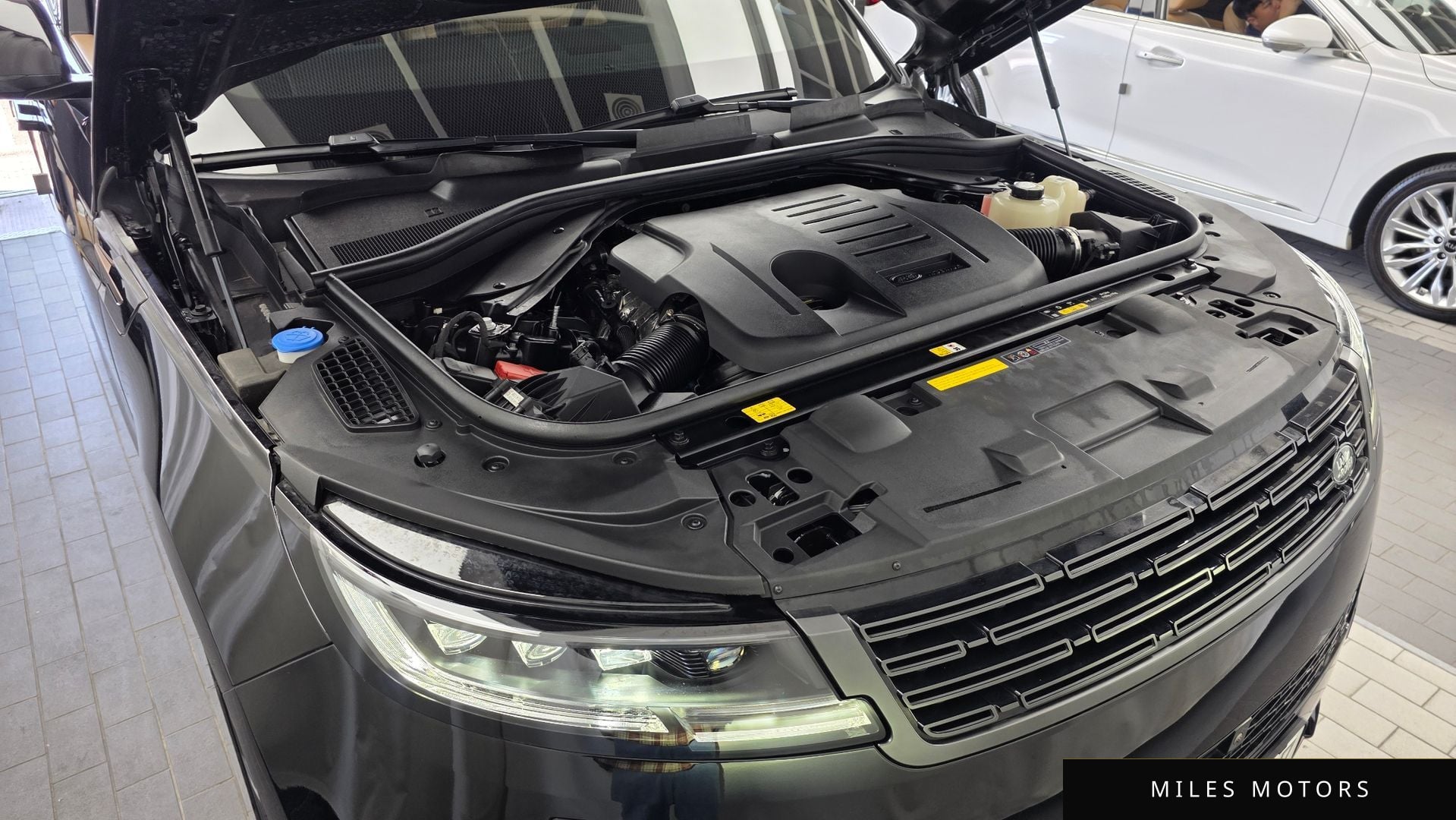 Land Rover Range Rover Sport 2025 — миниатюра 6