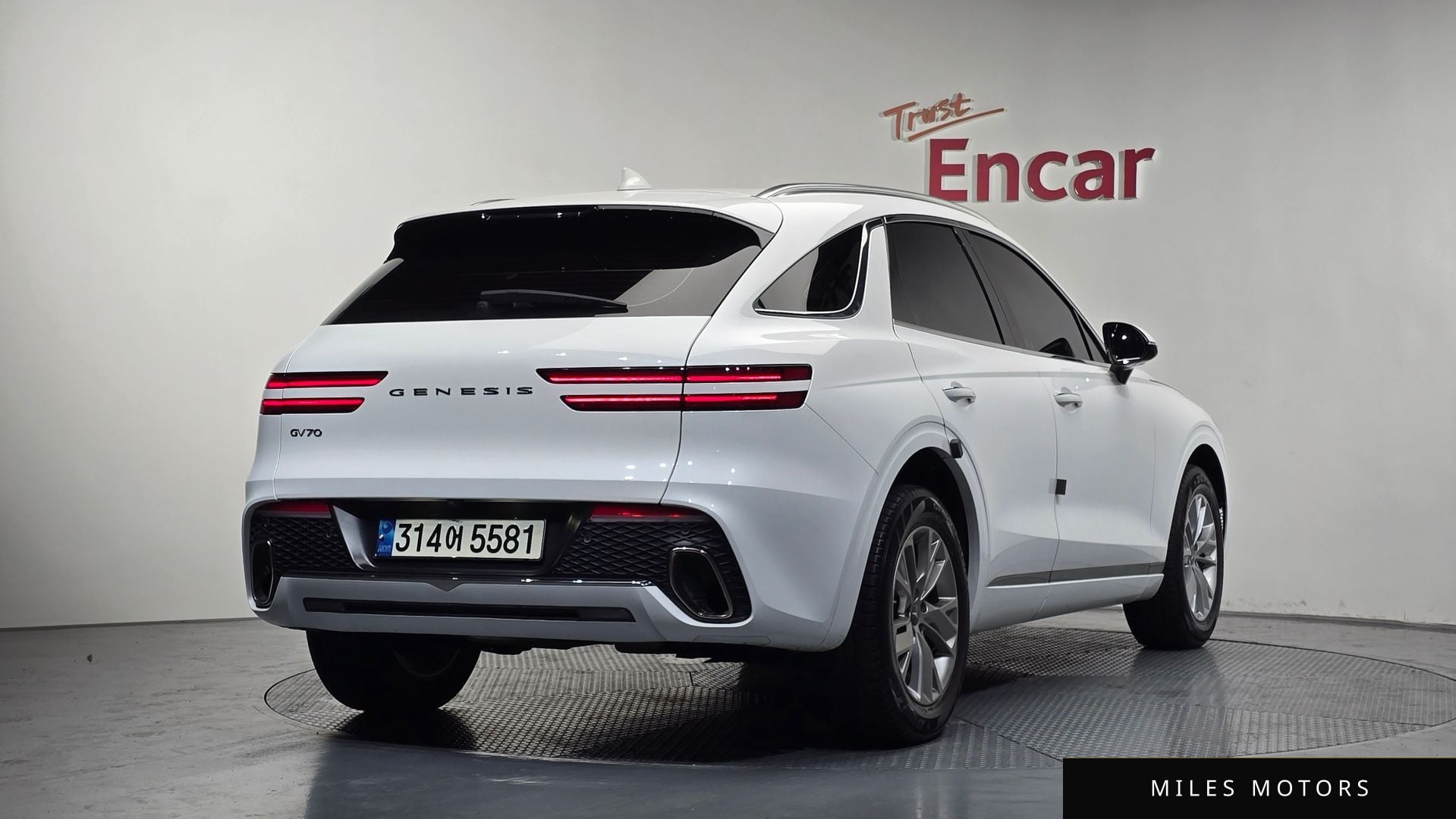 Genesis GV70 2021 — миниатюра 2